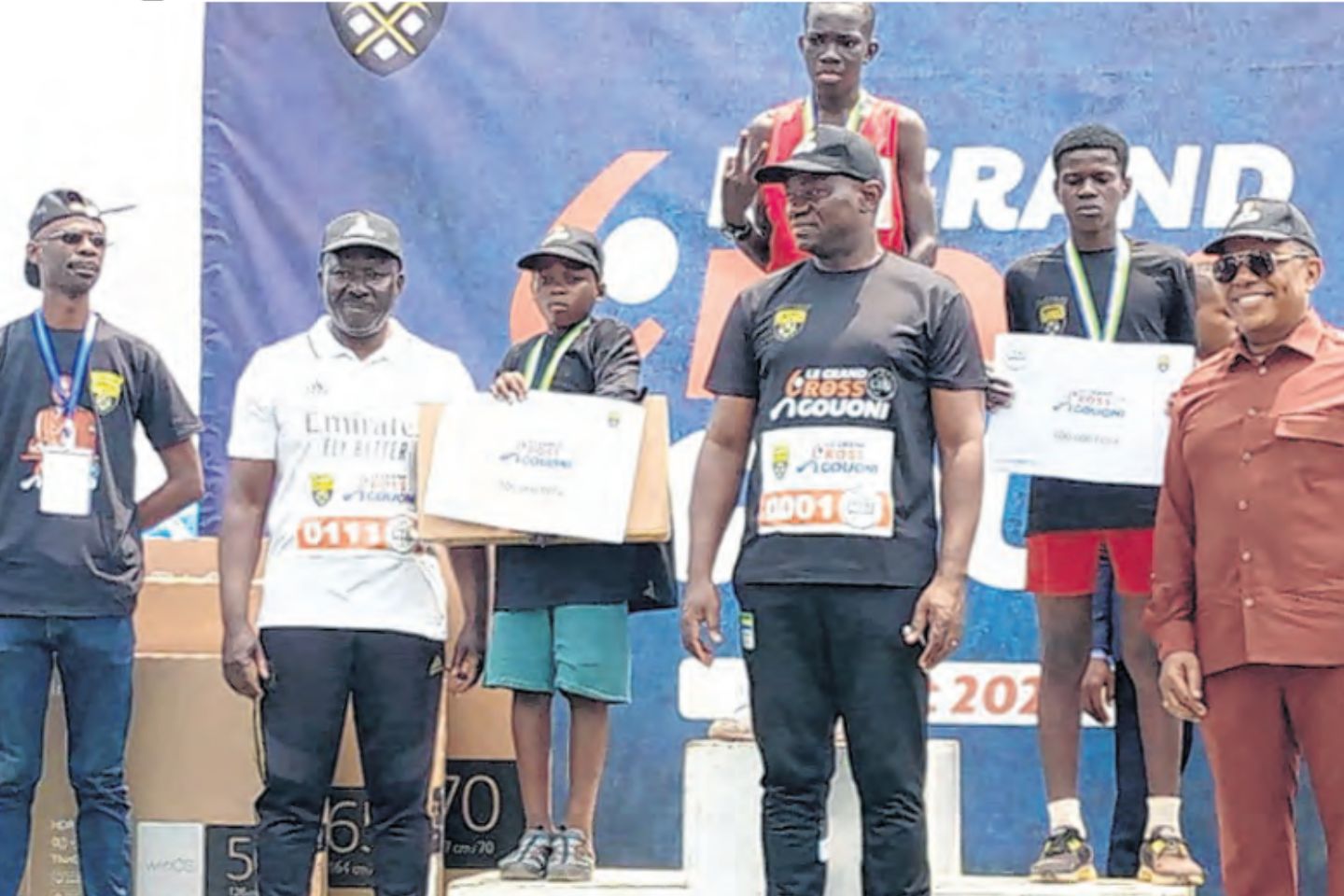 Athlétisme/Grand Cross de Ngouoni : le couple présidentiel parmi les coureurs